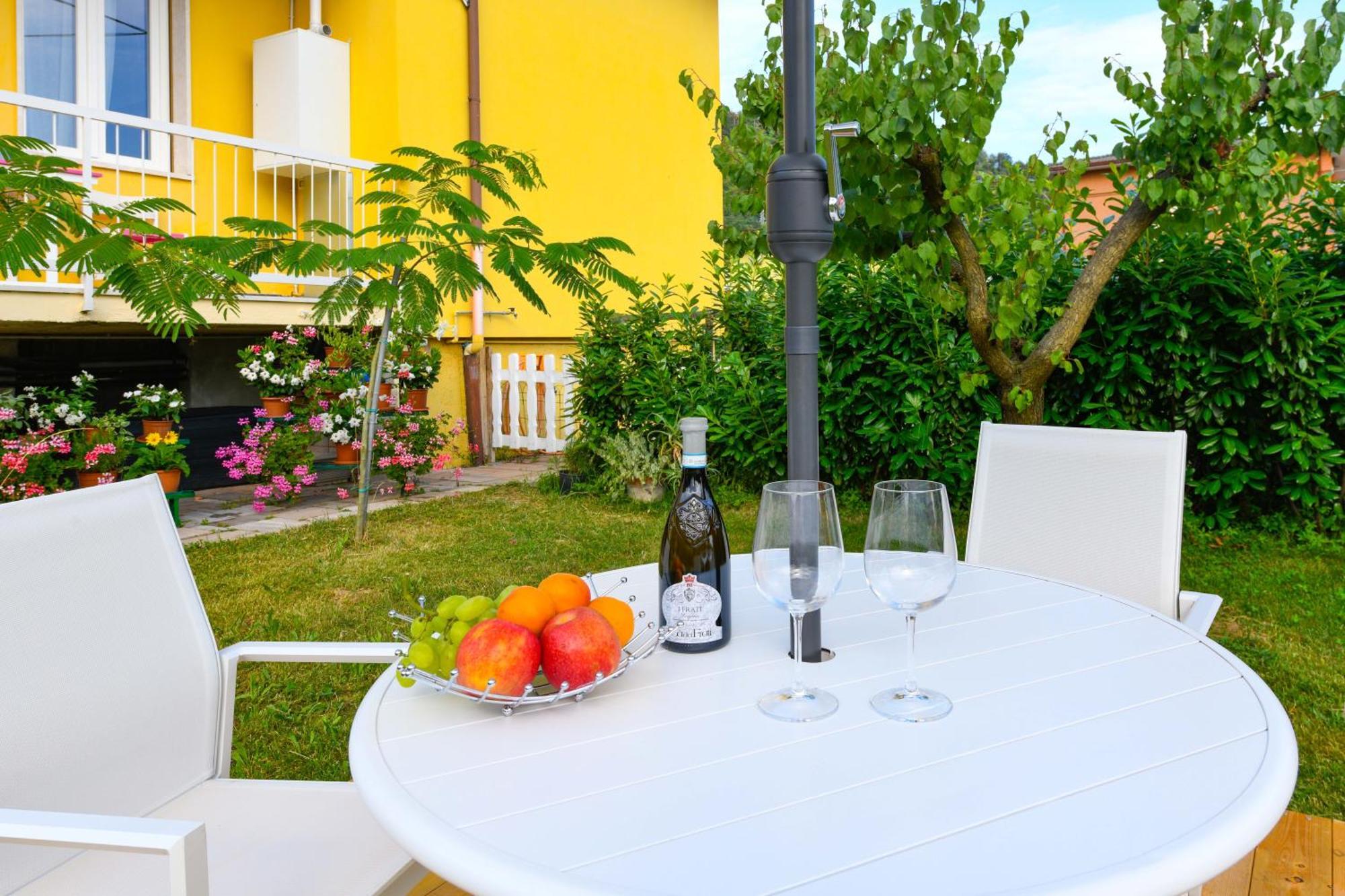 Ll Gelsomino Di Bazzani Apartment Villanuova sul clisi Bagian luar foto