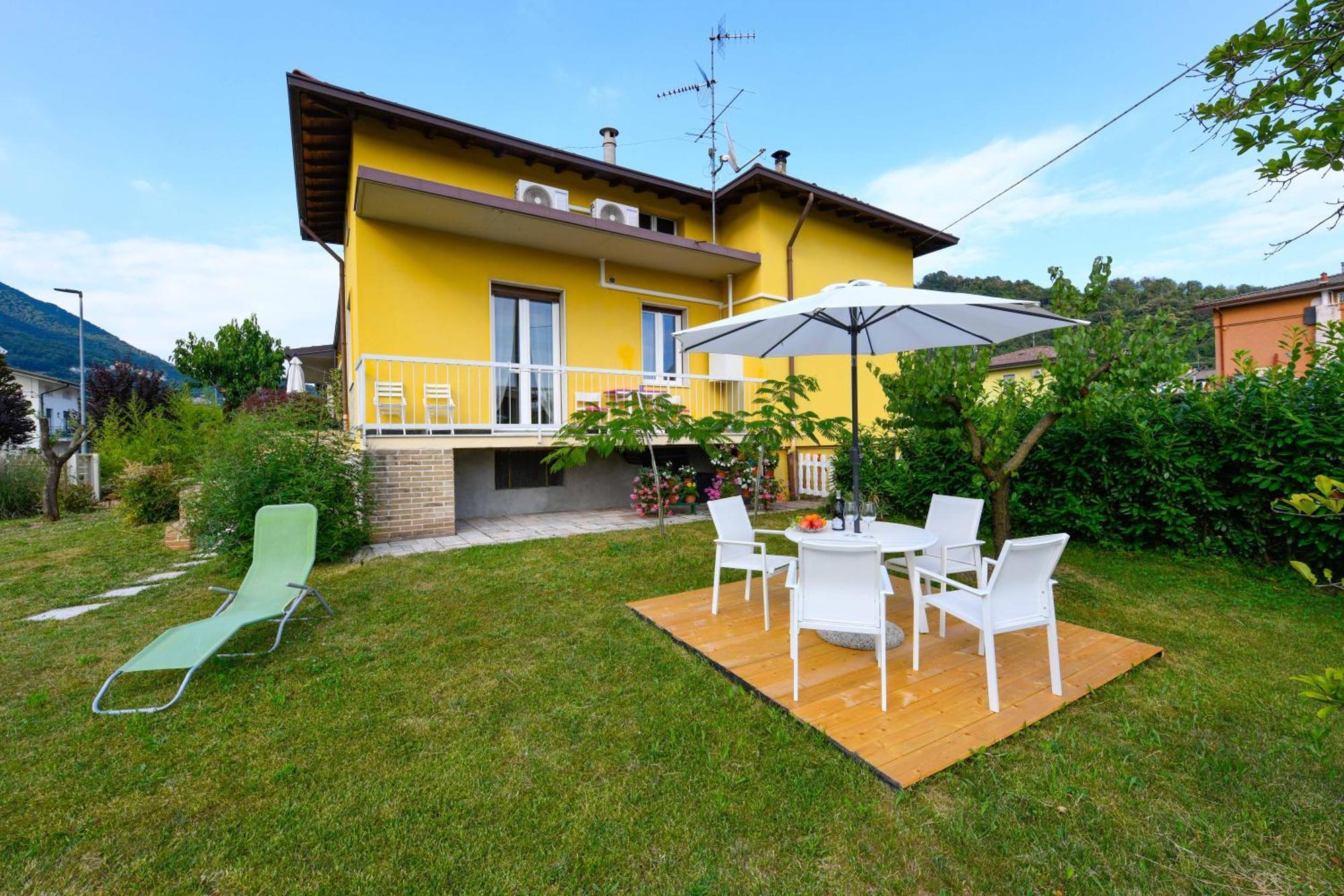Ll Gelsomino Di Bazzani Apartment Villanuova sul clisi Bagian luar foto