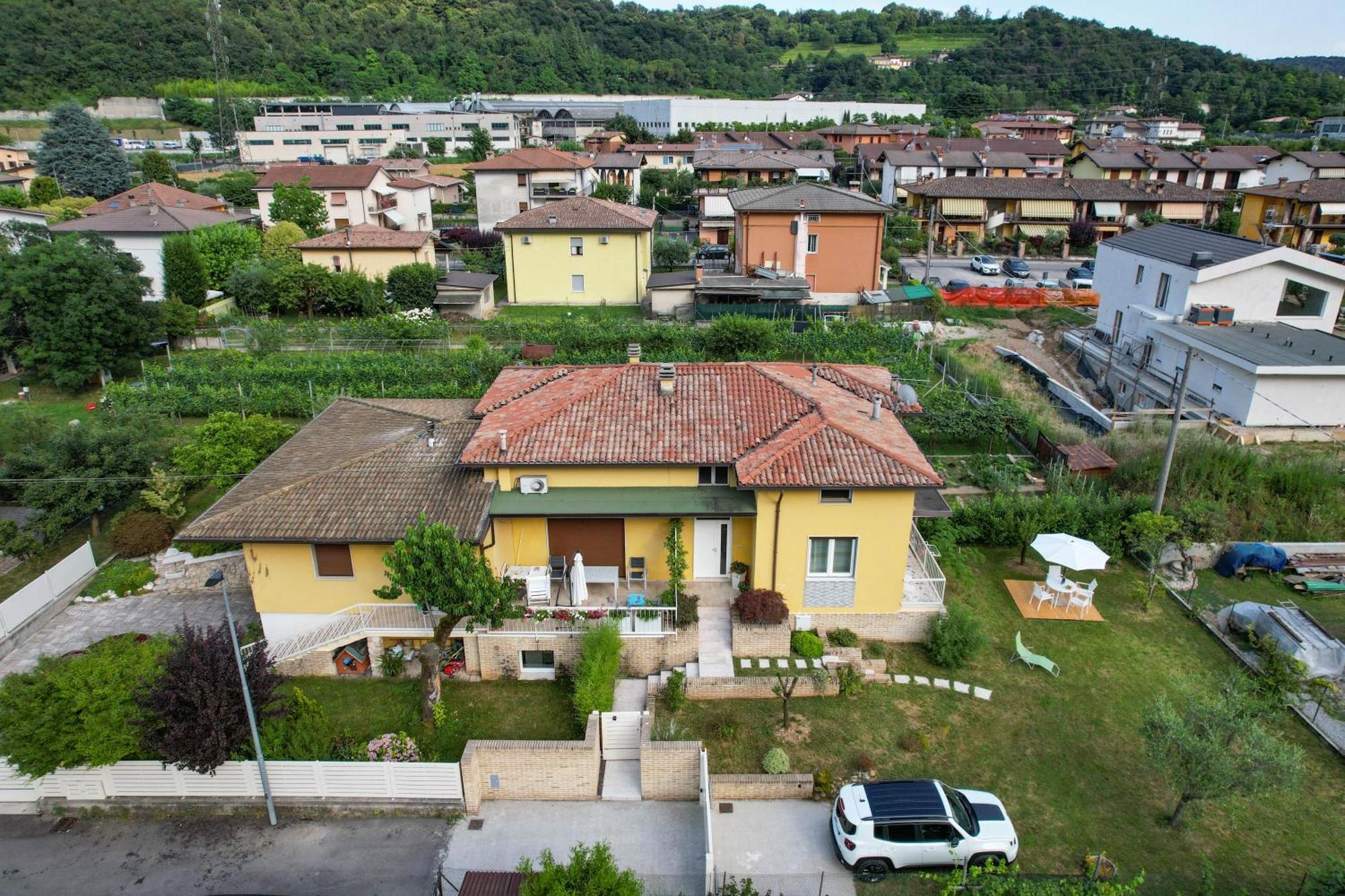 Ll Gelsomino Di Bazzani Apartment Villanuova sul clisi Bagian luar foto