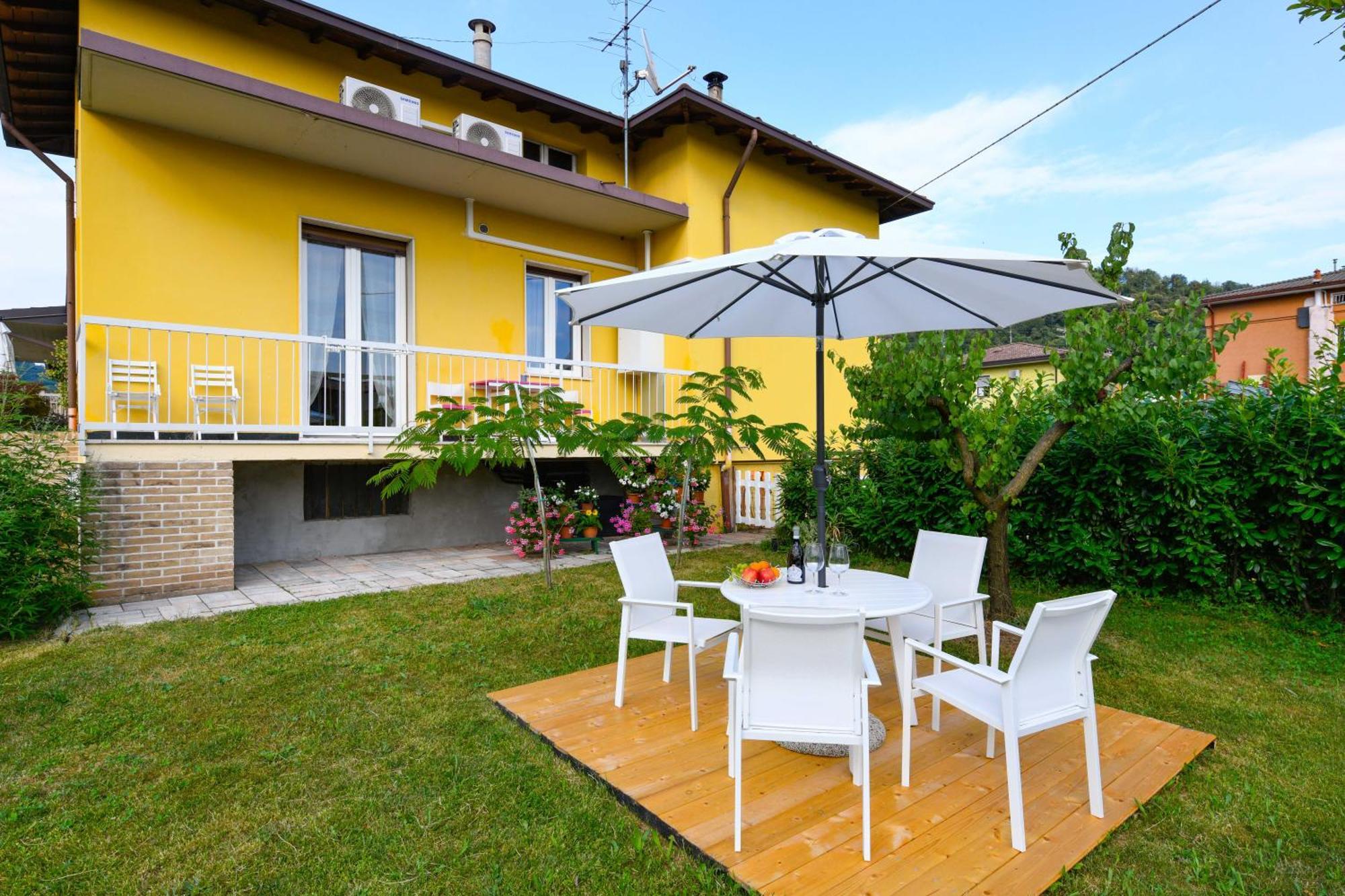 Ll Gelsomino Di Bazzani Apartment Villanuova sul clisi Bagian luar foto